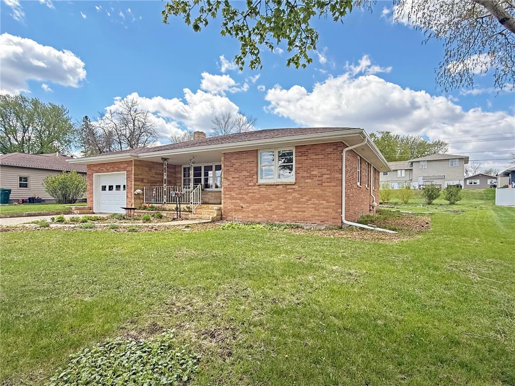 834 S Orient Street Fairmont MN 56031 7064766 image39