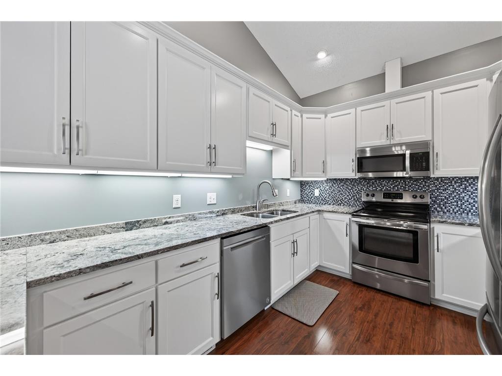 834 Seal Street Saint Paul MN 55114 7110503 image1