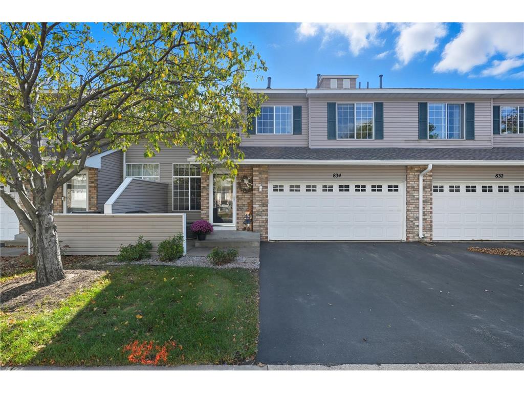834 Summer Pines Circle Hudson WI 54016 7040374 image1