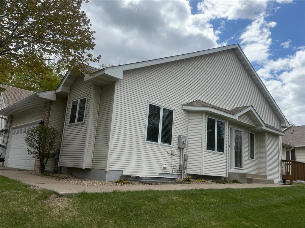 834 Wescott Square Eagan MN 55123 7073811 image1
