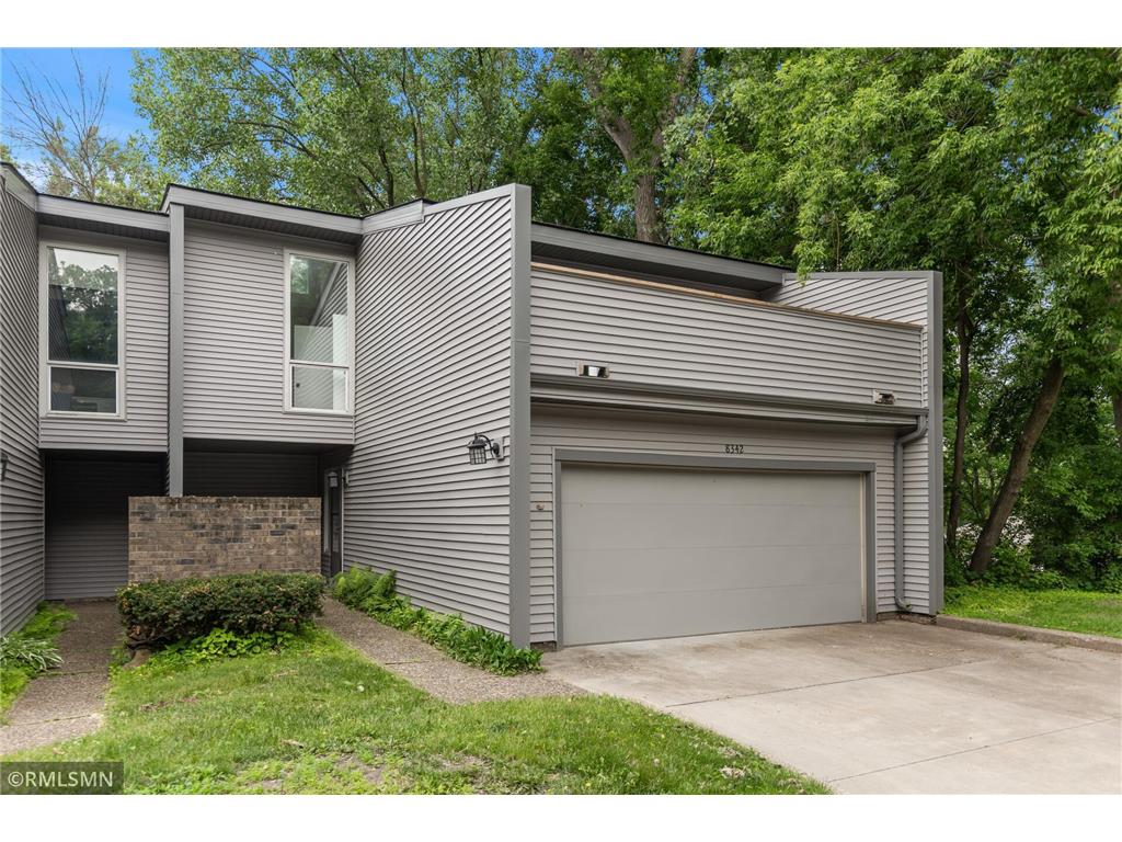 8342 139th Court Apple Valley MN 55124 6739064 image1
