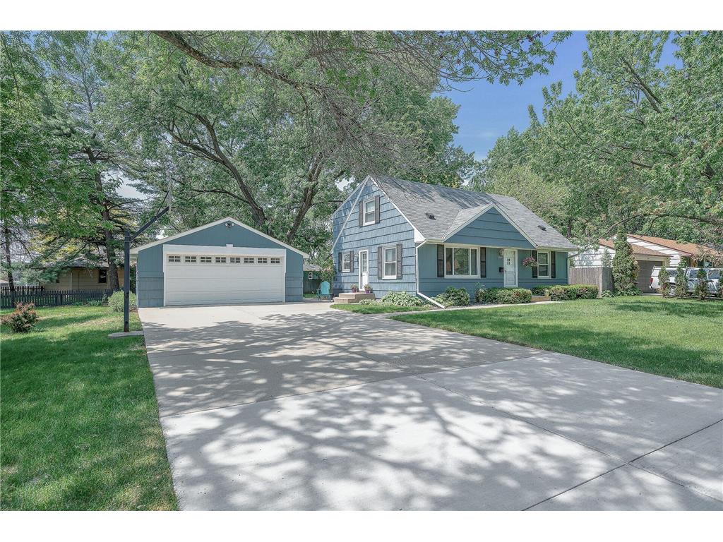 8342 Vincent Avenue S Bloomington MN 55431 6375870 image1