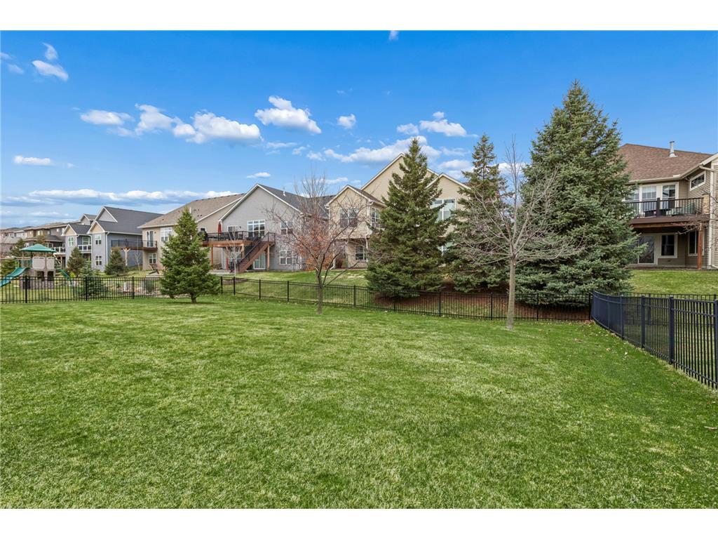 8345 Cottonwood Lane N Maple Grove MN 55369 7056103 image3