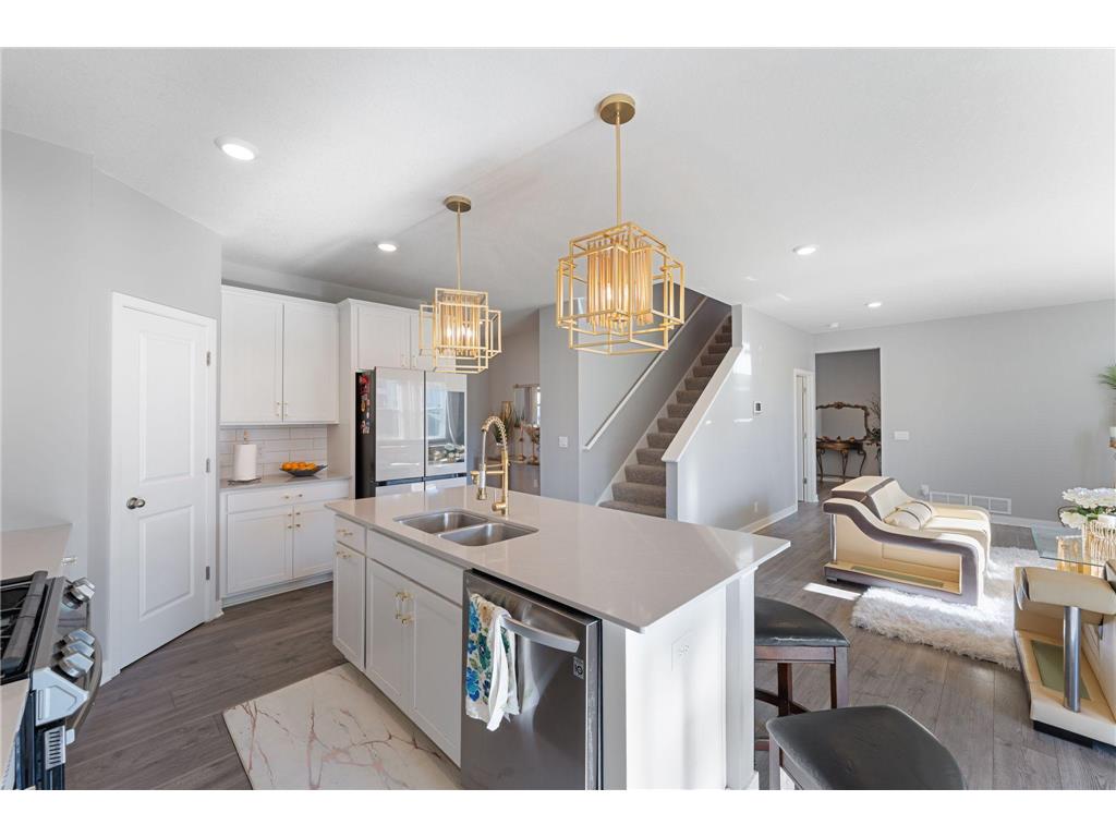 8345 Shire Trail Woodbury MN 55129 6808697 image15