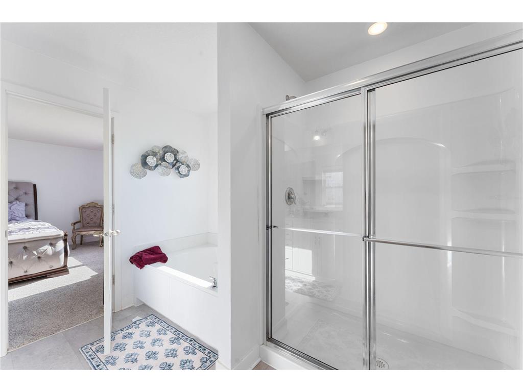 8345 Shire Trail Woodbury MN 55129 6808697 image28