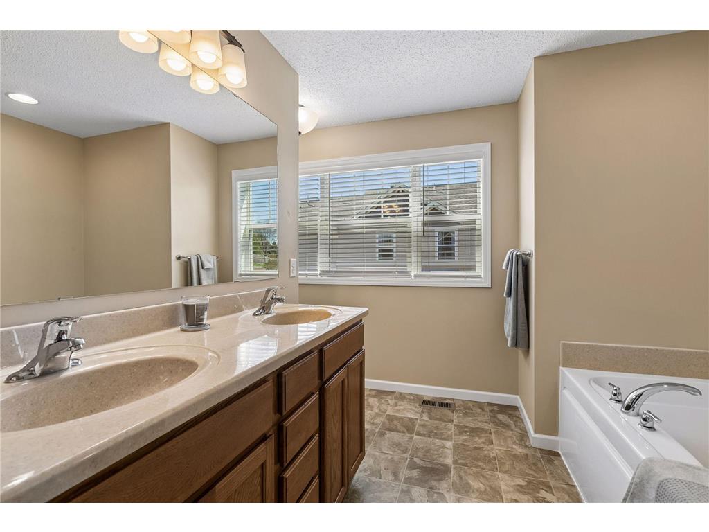 8349 Norwood Lane N Maple Grove MN 55369 7070812 image16