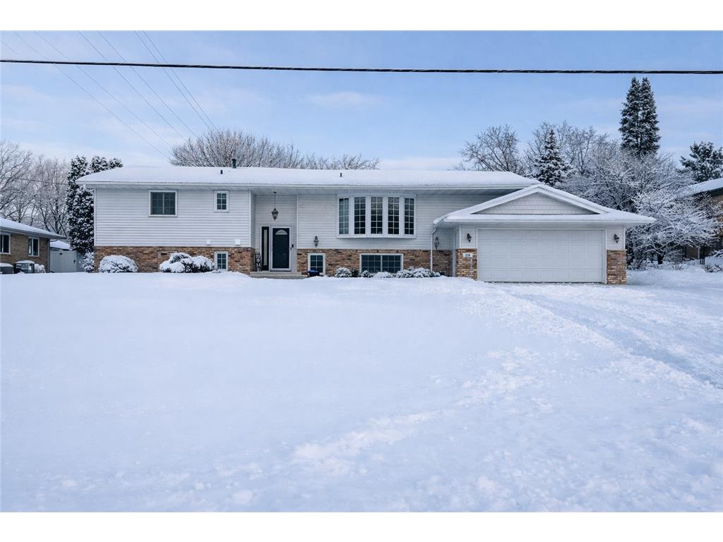 835 Gramsie Road Shoreview MN 55126 7017264 image1