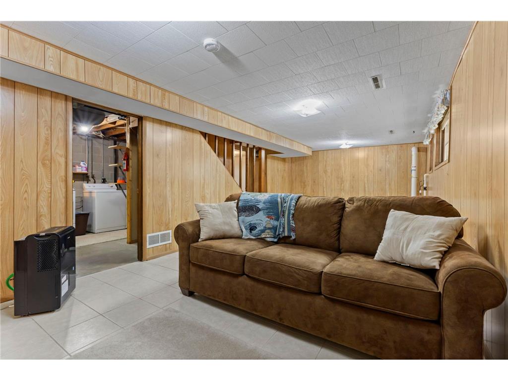 835 Harrington Street SW Hutchinson MN 55350 7064105 image23