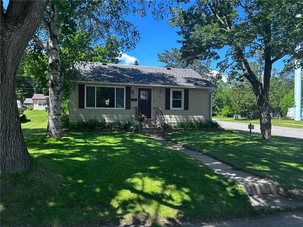 835 NW 6th Avenue Grand Rapids MN 55744 6552927 image1