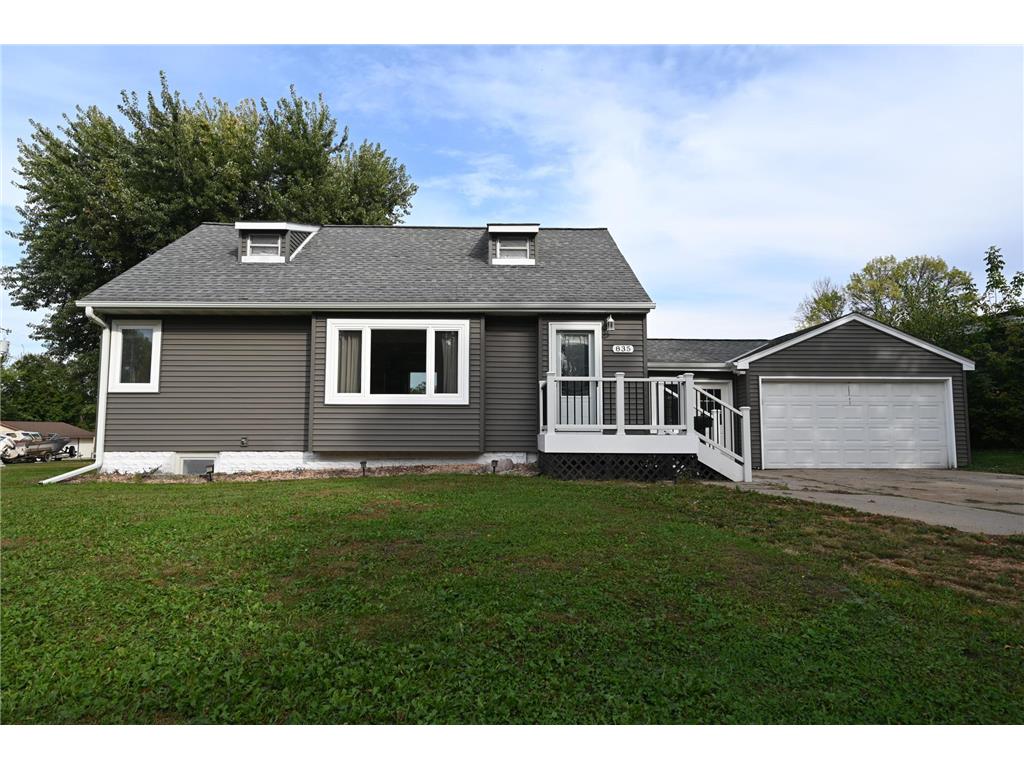 835 Sommerville Street S Shakopee MN 55379 6795044 image1