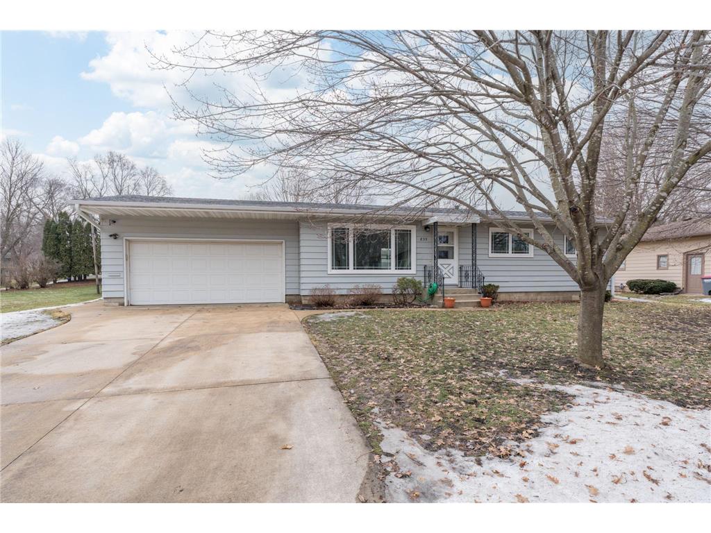 835 Westwood Drive Faribault MN 55021 6820098 image1