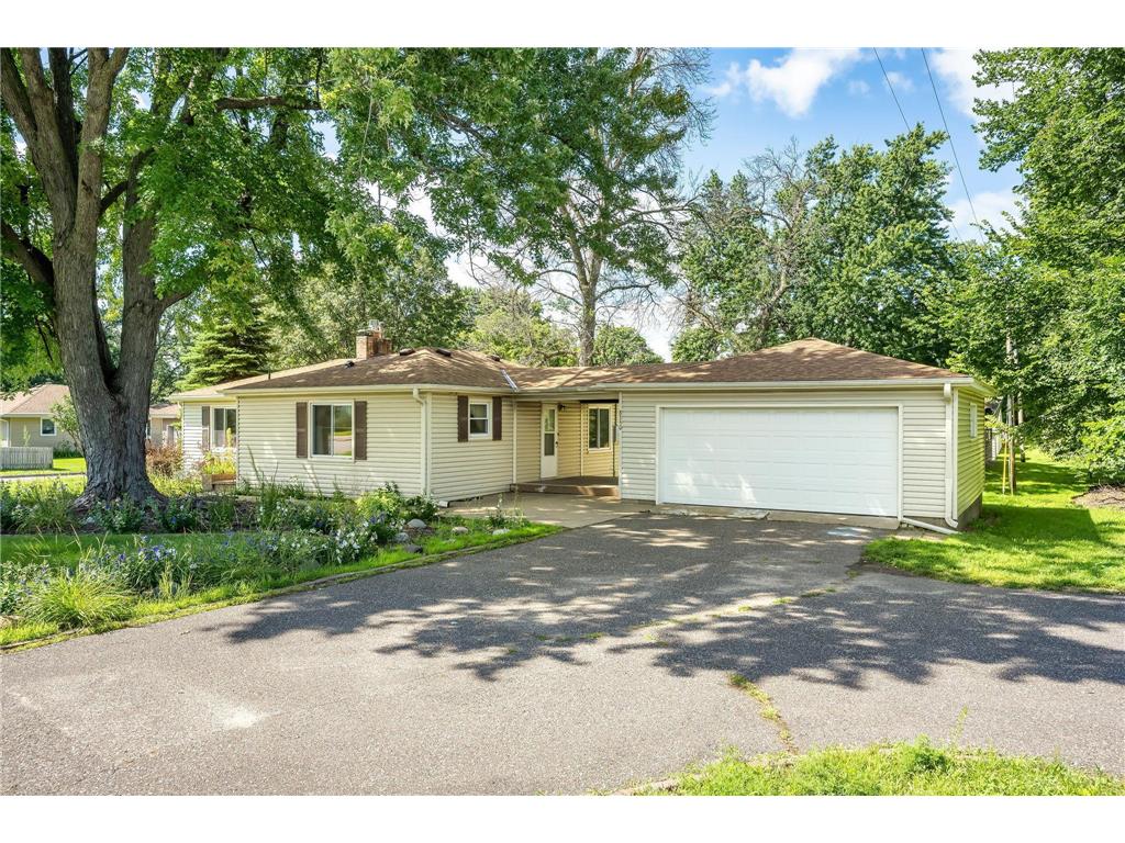 8350 E River Road Fridley MN 55432 6579555 image1