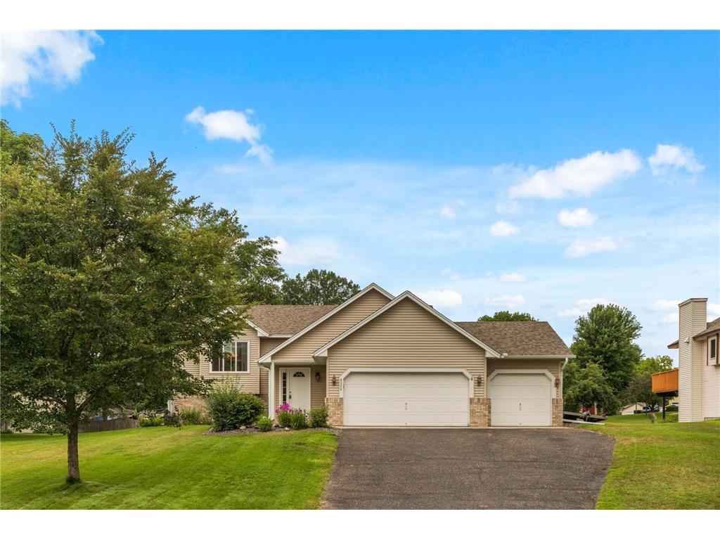 8350 Larch Street NW, Coon Rapids, MN, 55433 MLS 6240446 Edina Realty