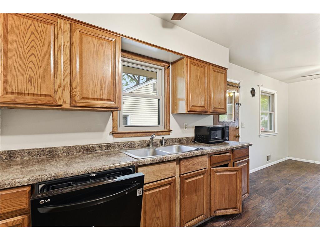 8352 Blaisdell Avenue S Bloomington MN 55420 7088703 image12