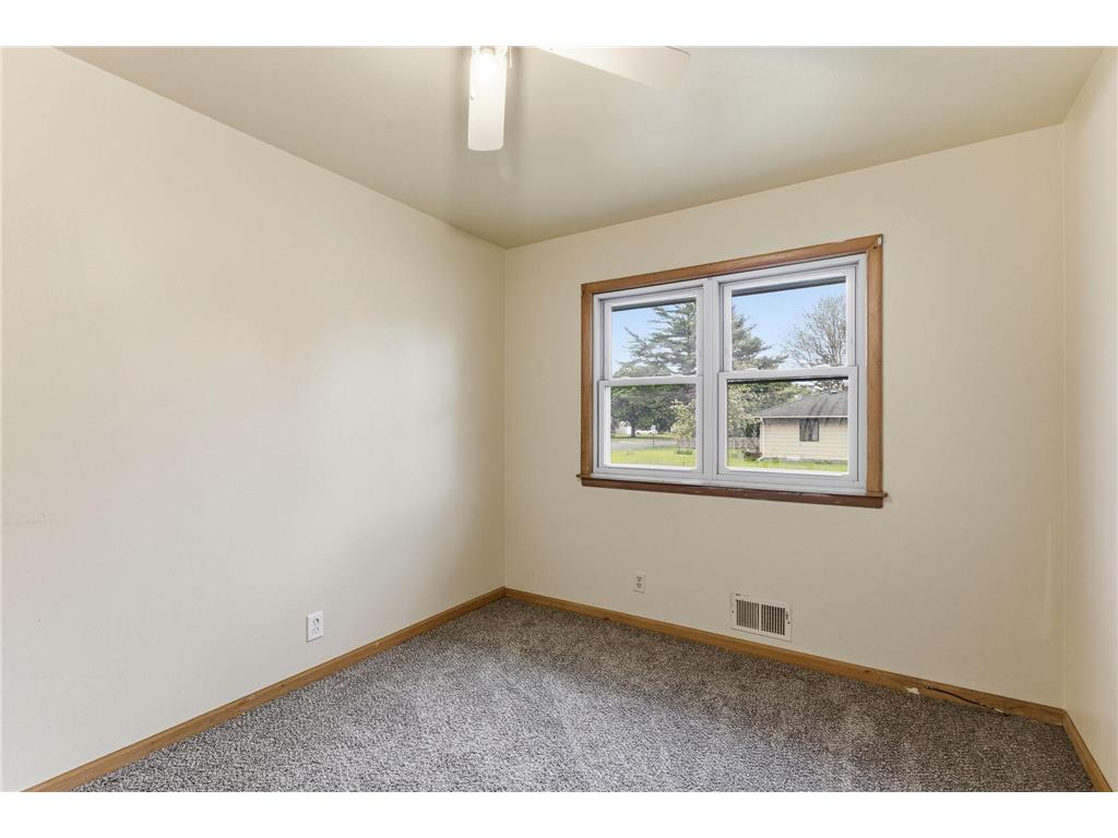 8352 Blaisdell Avenue S Bloomington MN 55420 7088703 image13