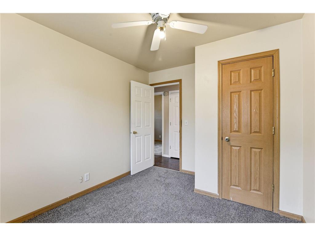 8352 Blaisdell Avenue S Bloomington MN 55420 7088703 image14