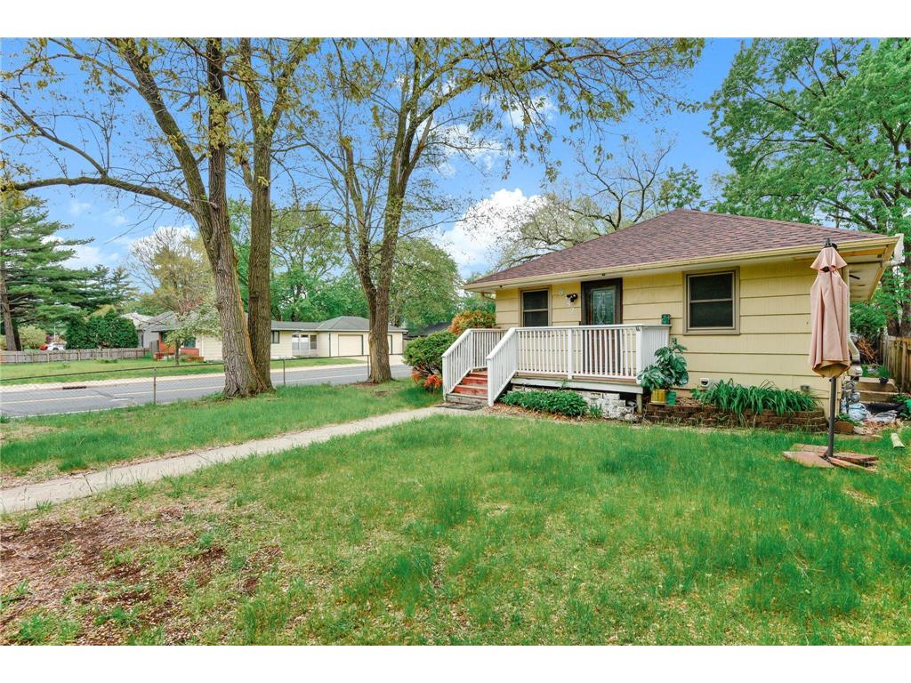 8352 Blaisdell Avenue S Bloomington MN 55420 7088703 image3