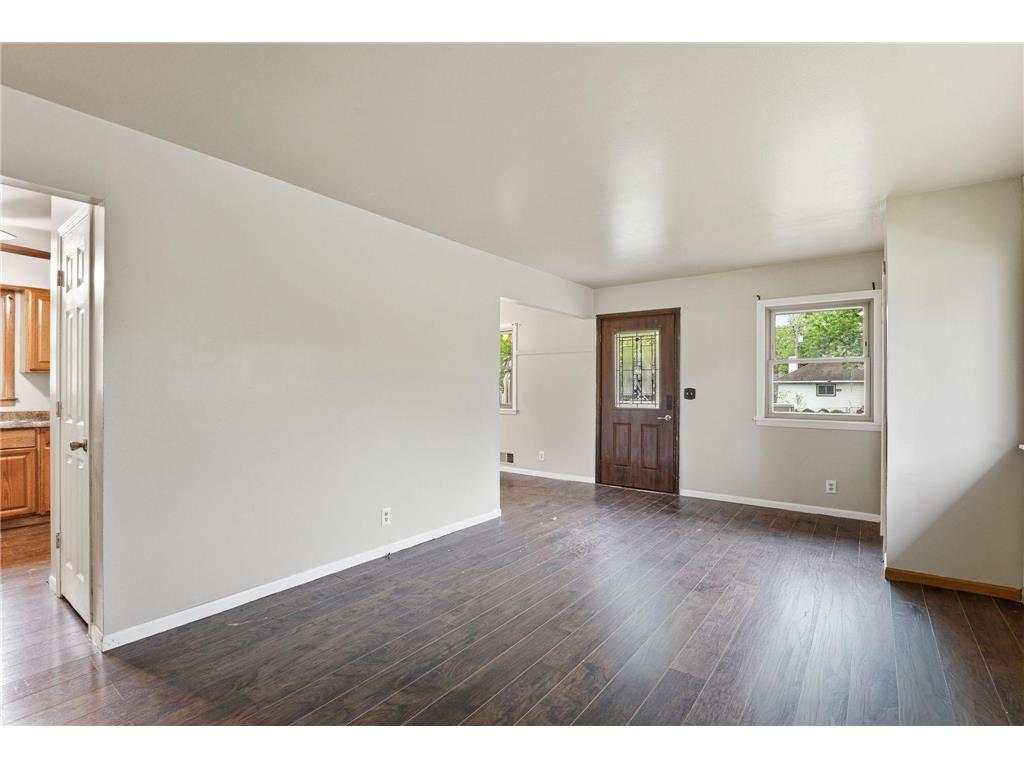 8352 Blaisdell Avenue S Bloomington MN 55420 7088703 image8