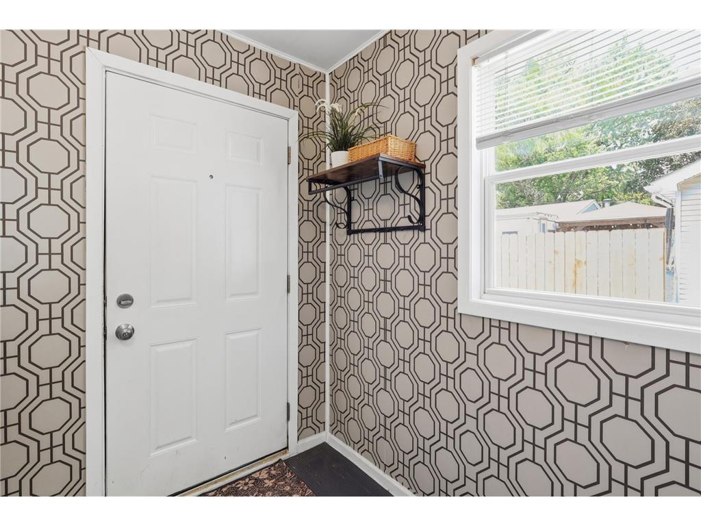 8352 Nicollet Avenue S Bloomington MN 55420 7033052 image16