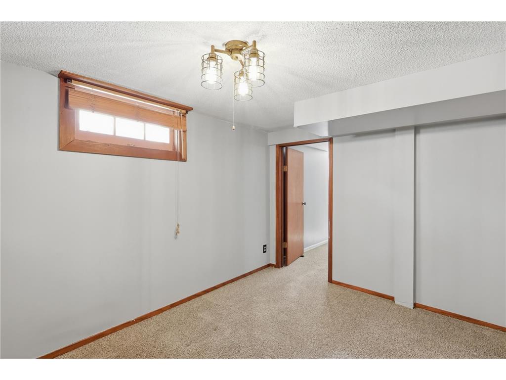 8352 Nicollet Avenue S Bloomington MN 55420 7033052 image29
