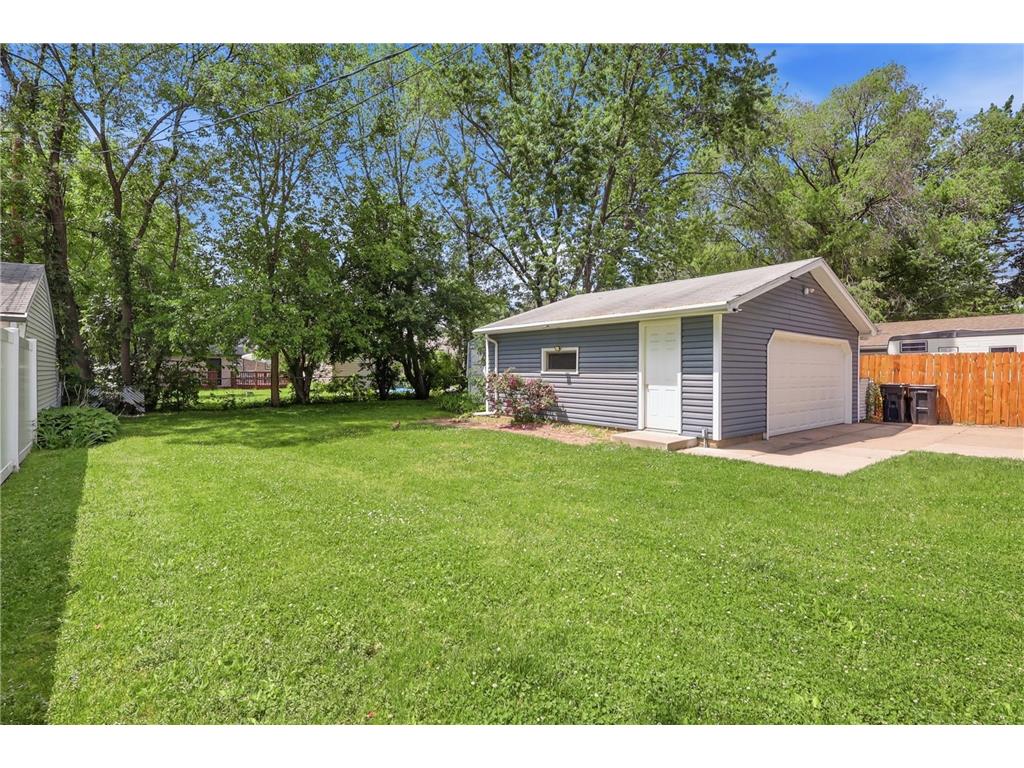 8352 Nicollet Avenue S Bloomington MN 55420 7033052 image33