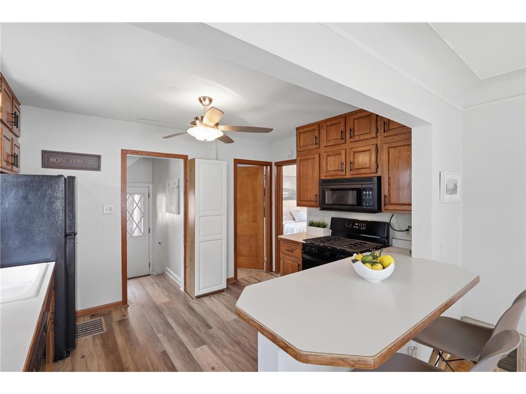 8352 Nicollet Avenue S Bloomington MN 55420 7033052 image7