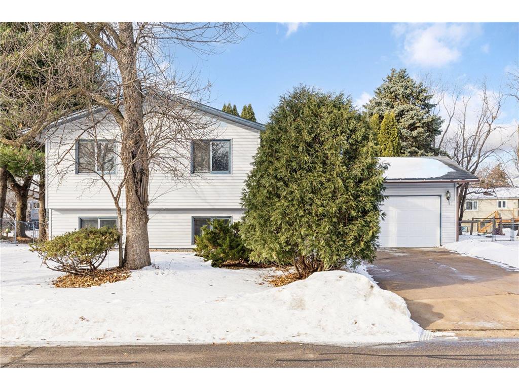 8357 Jersey Avenue N Brooklyn Park MN 55445 6823077 image1