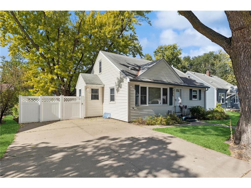 8358 Nicollet Avenue S Bloomington MN 55420 6604868 image1