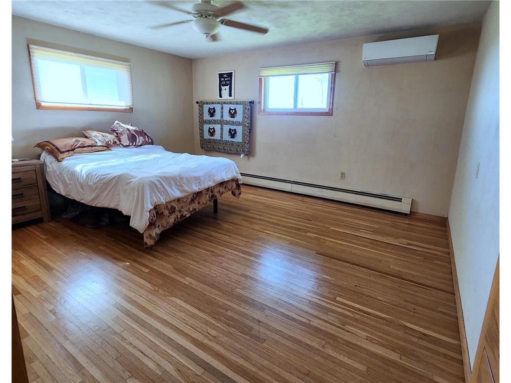 83581 405th Street, Bird Island, MN, 55310 MLS 6448978 Edina Realty