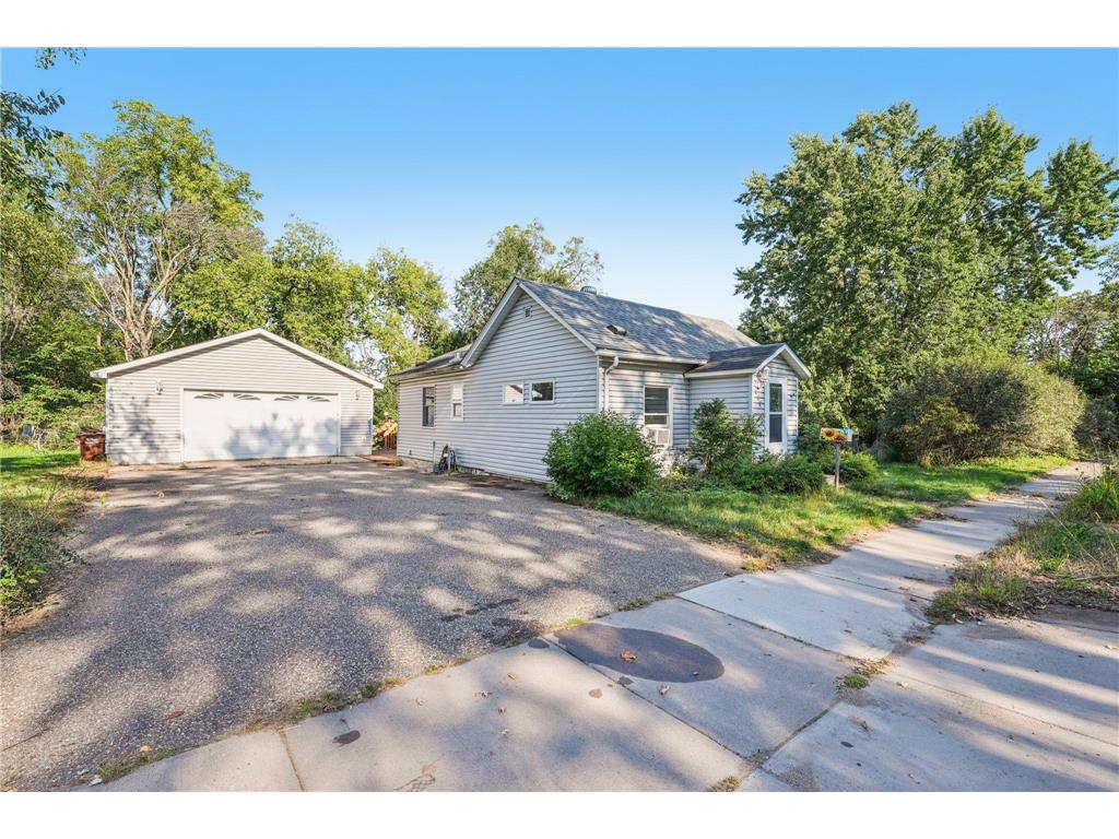 836 6th Street N Bayport MN 55003 6795339 image1