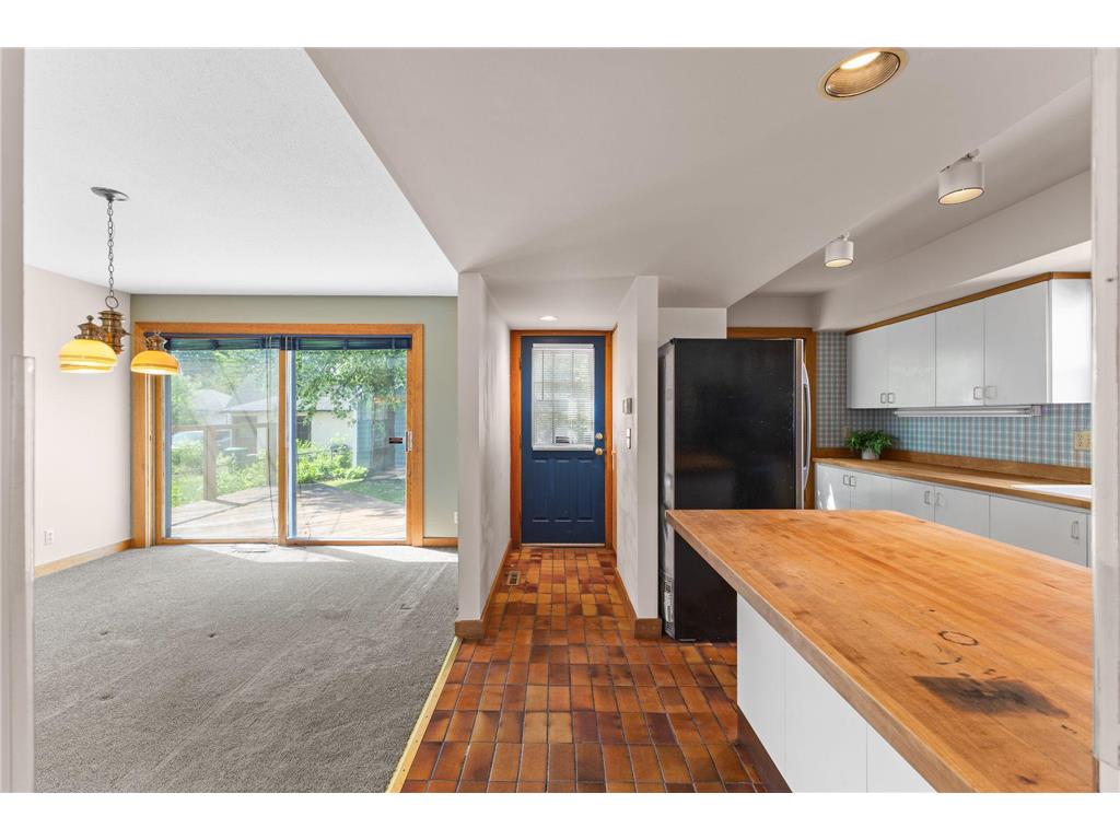 836 Minnehaha Avenue W Saint Paul MN 55104 7074497 image12