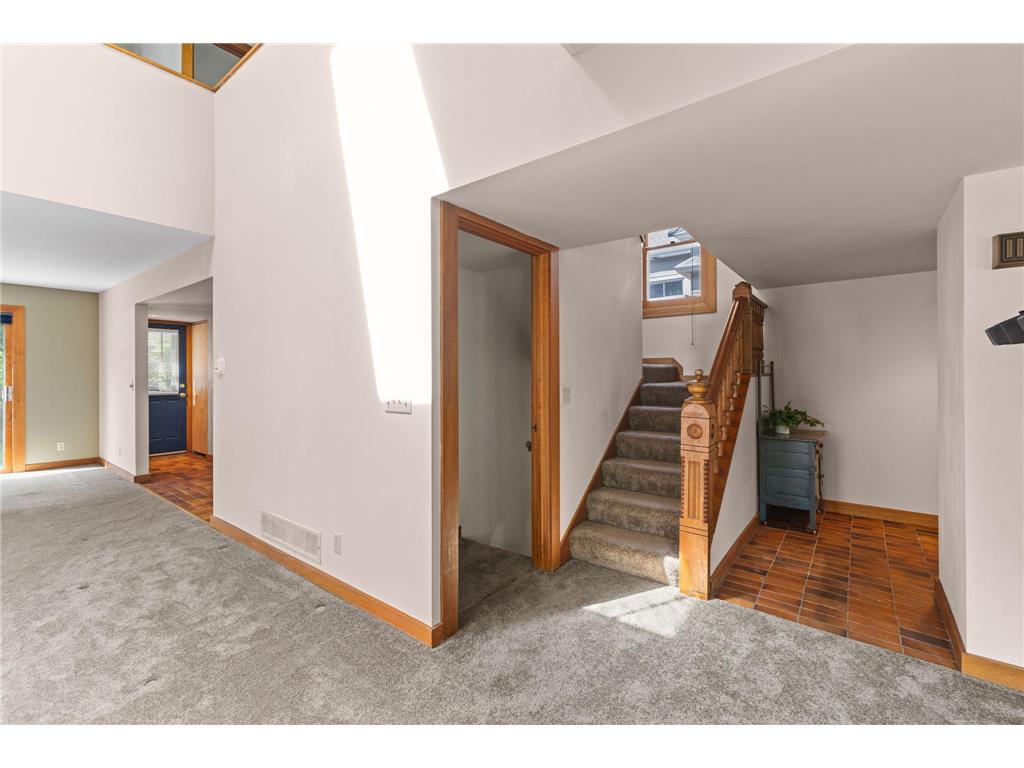836 Minnehaha Avenue W Saint Paul MN 55104 7074497 image17