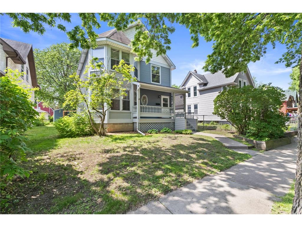 836 Minnehaha Avenue W Saint Paul MN 55104 7074497 image2