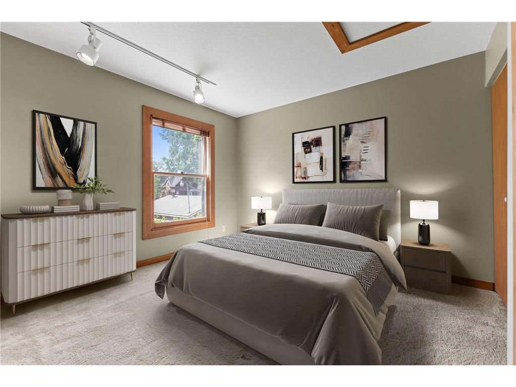 836 Minnehaha Avenue W Saint Paul MN 55104 7074497 image23