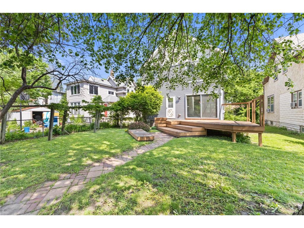 836 Minnehaha Avenue W Saint Paul MN 55104 7074497 image29