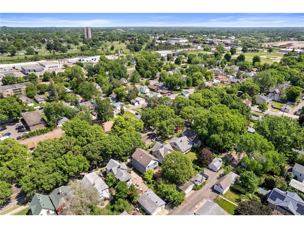 836 Minnehaha Avenue W Saint Paul MN 55104 7074497 image37