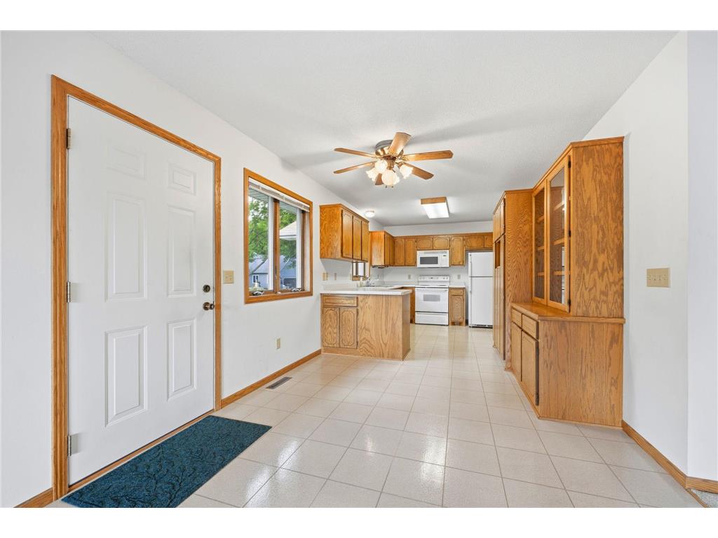 836 Southview Street SE Watertown MN 55388 7077857 image10