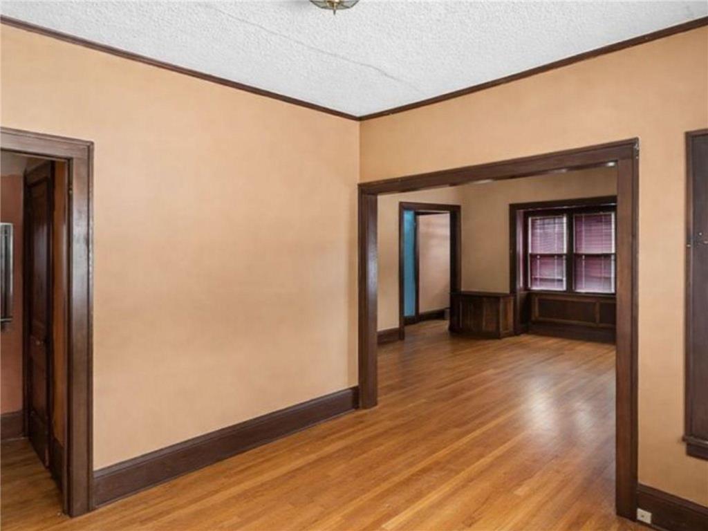 836 Thornton Street SE Minneapolis MN 55414 7004295 image4