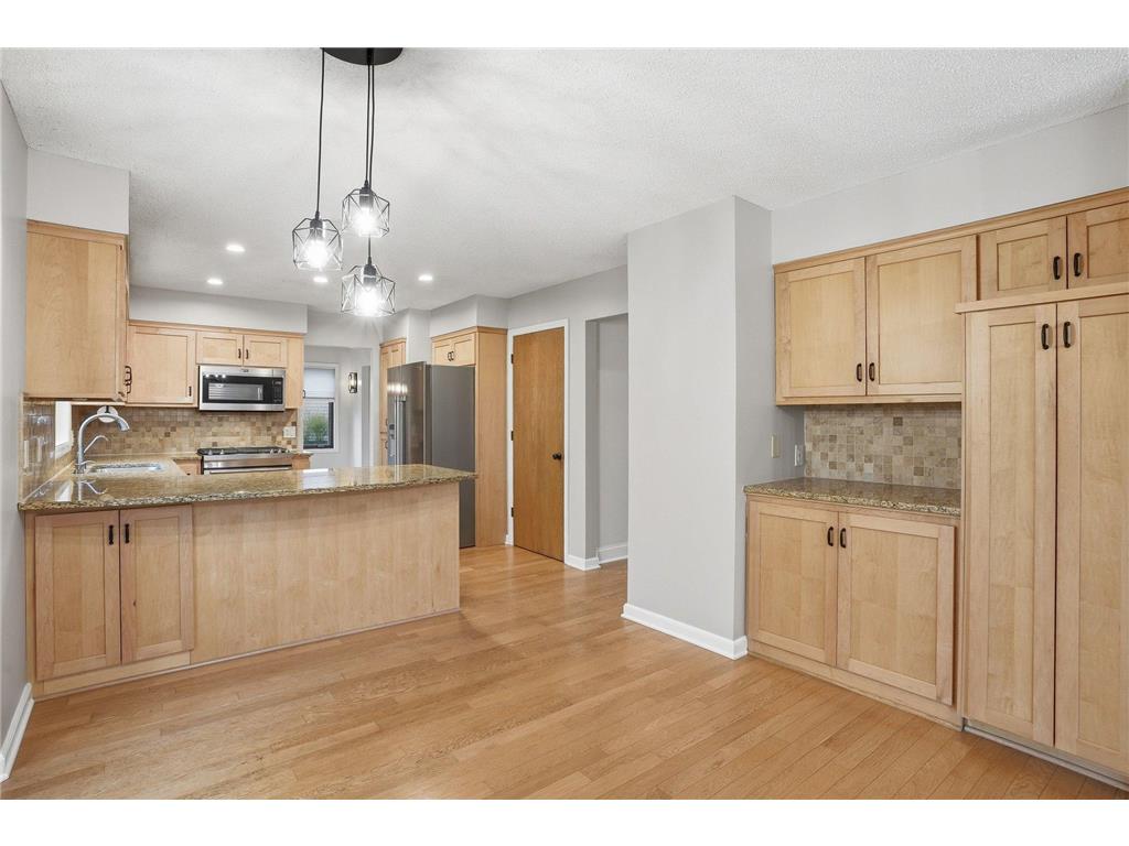 8361 W Lake Drive Chanhassen MN 55317 7060642 image13