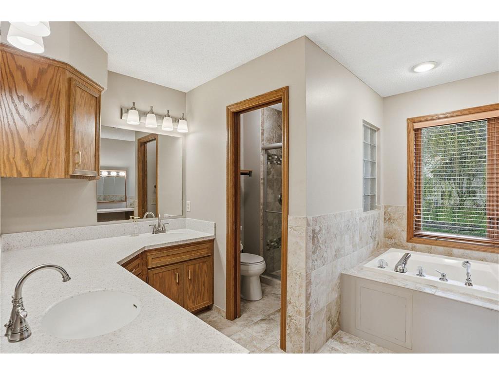 8361 W Lake Drive Chanhassen MN 55317 7060642 image19