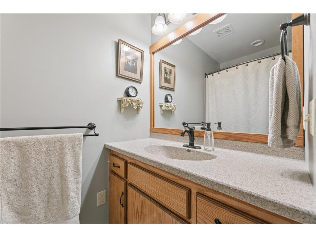 8363 County Road 2 Glencoe Twp MN 55336 7105008 image21
