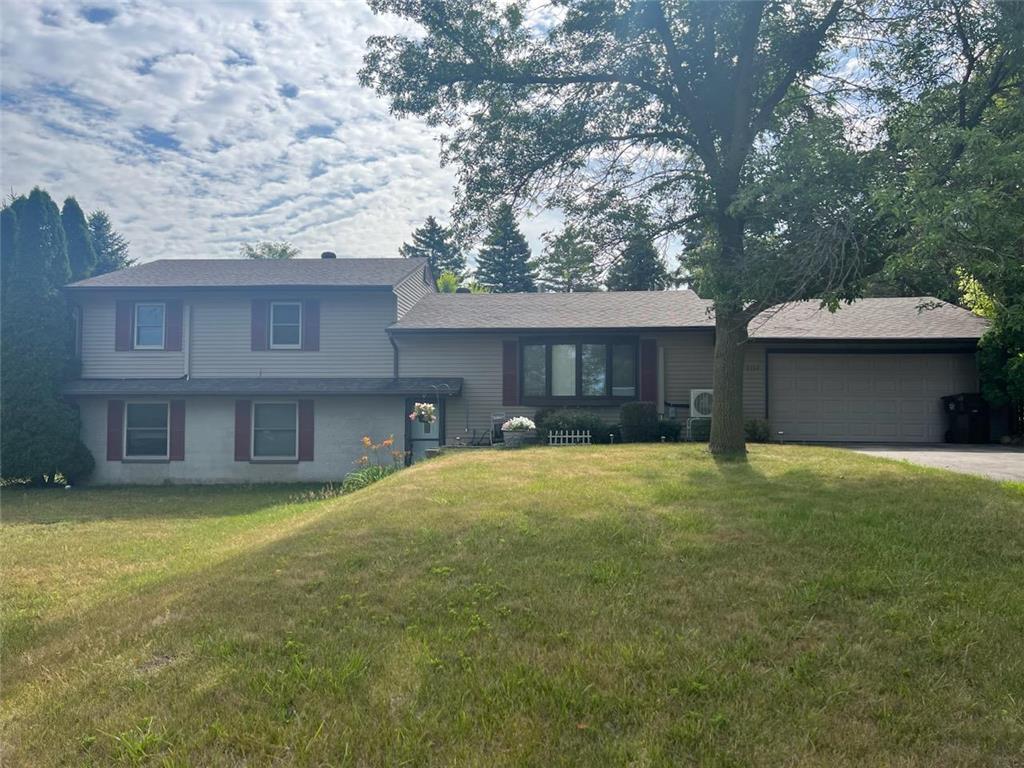 8364 Eagle Creek Boulevard Shakopee MN 55379 6415213 image1