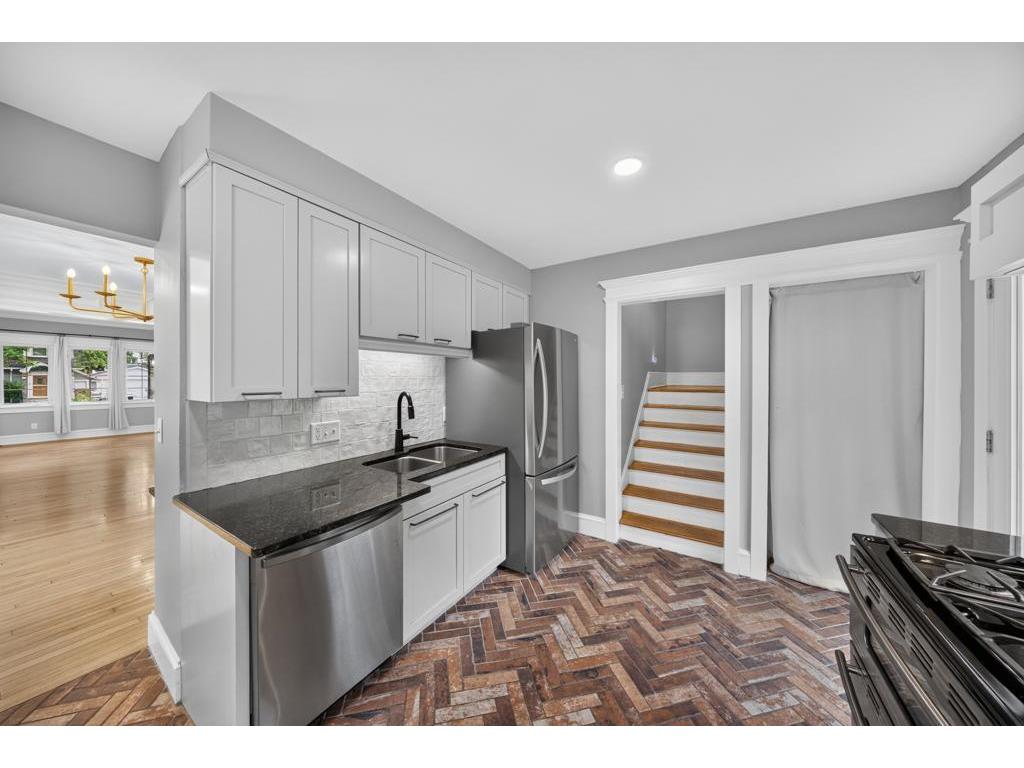 837 1st Street NW Rochester MN 55901 7095826 image20