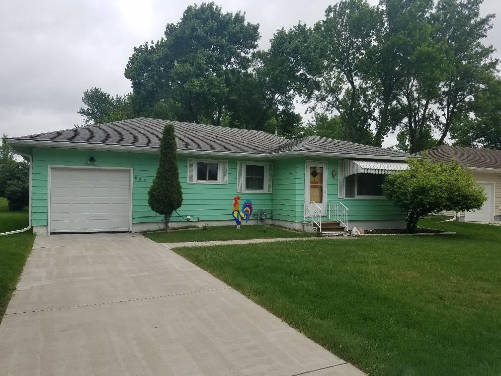 837 4th Avenue SE, Wells, MN 56097 MLS 5758491 Edina Realty