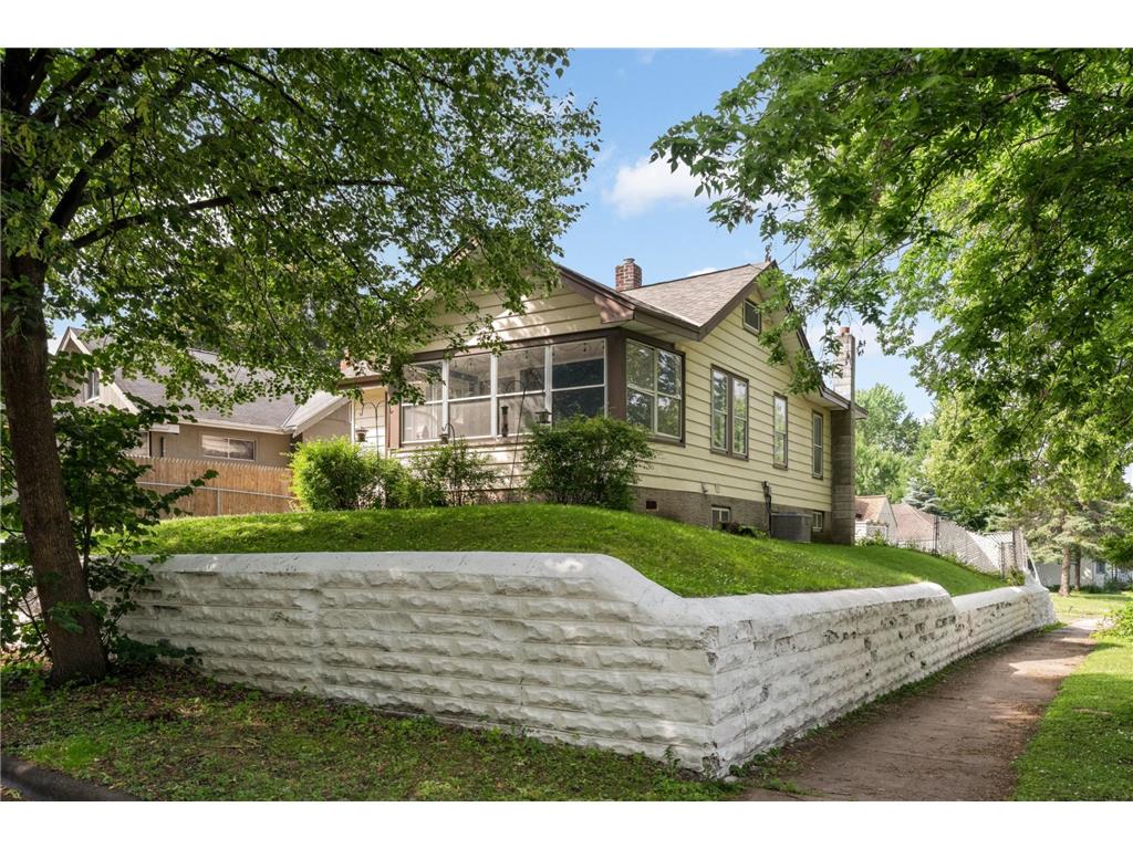 837 Pedersen Street Saint Paul MN 55119 7104125 image2
