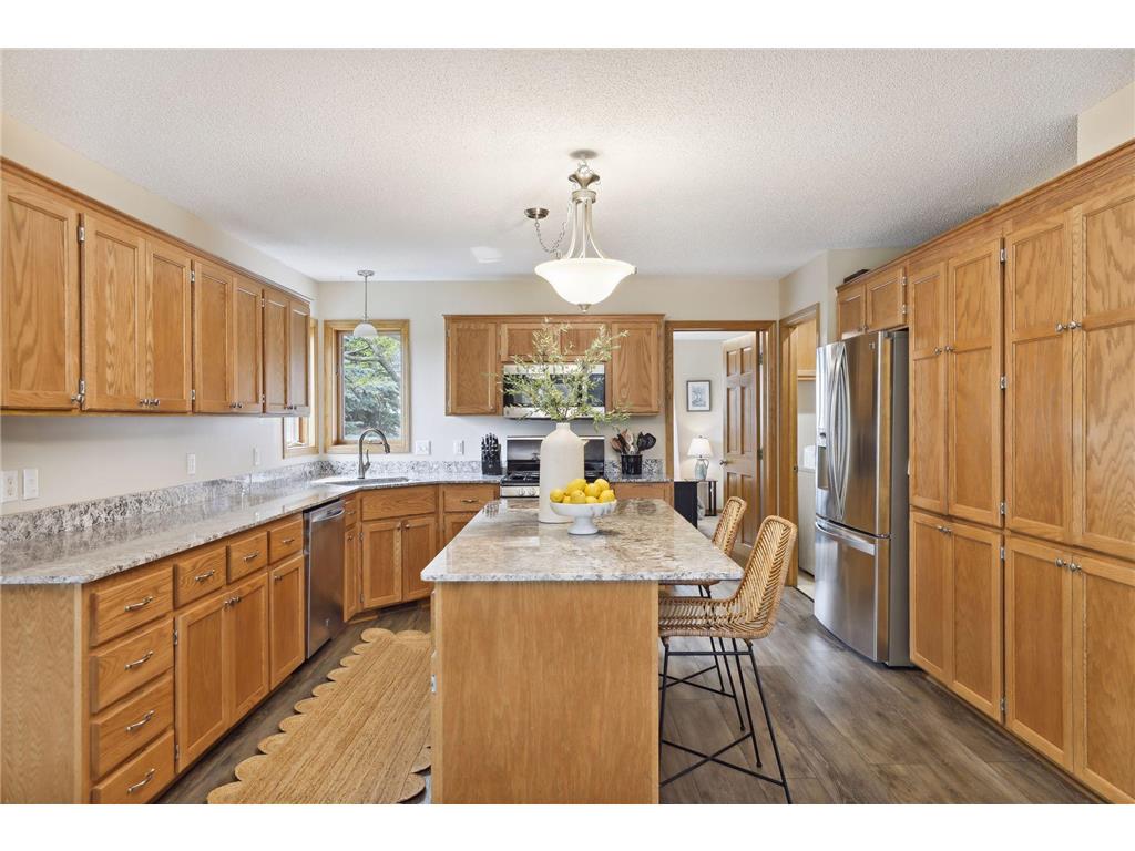 8370 Emerald Lane Woodbury MN 55125 6387227 image1
