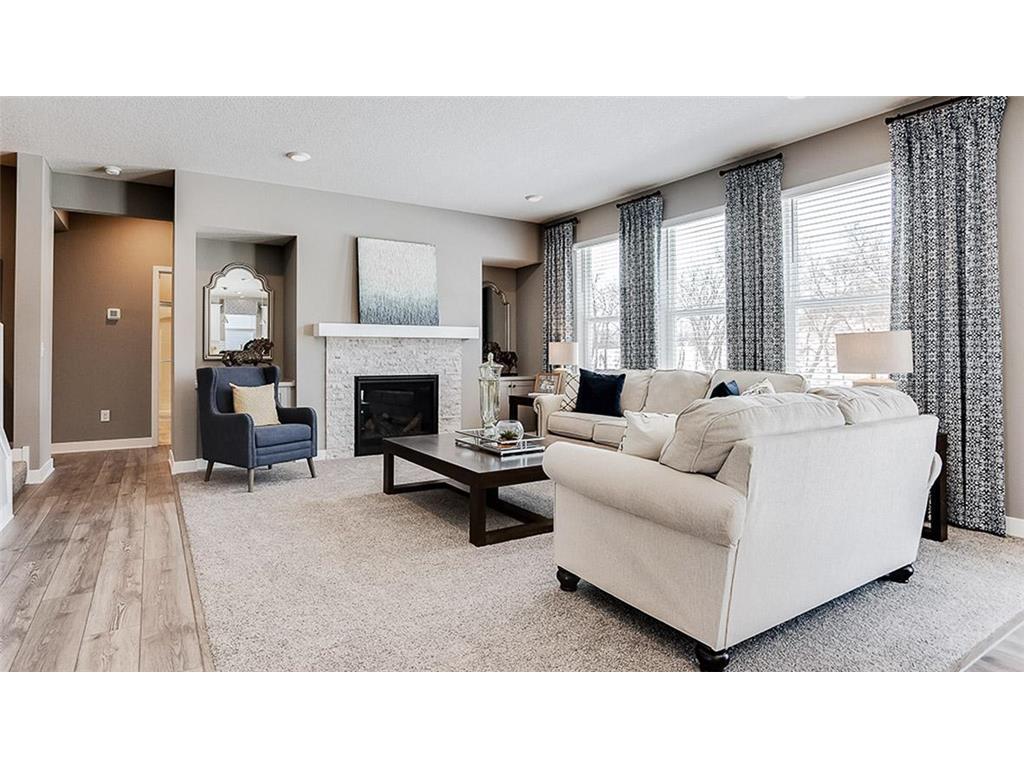 8370 Shire Trail Woodbury MN 55129 6412401 image1