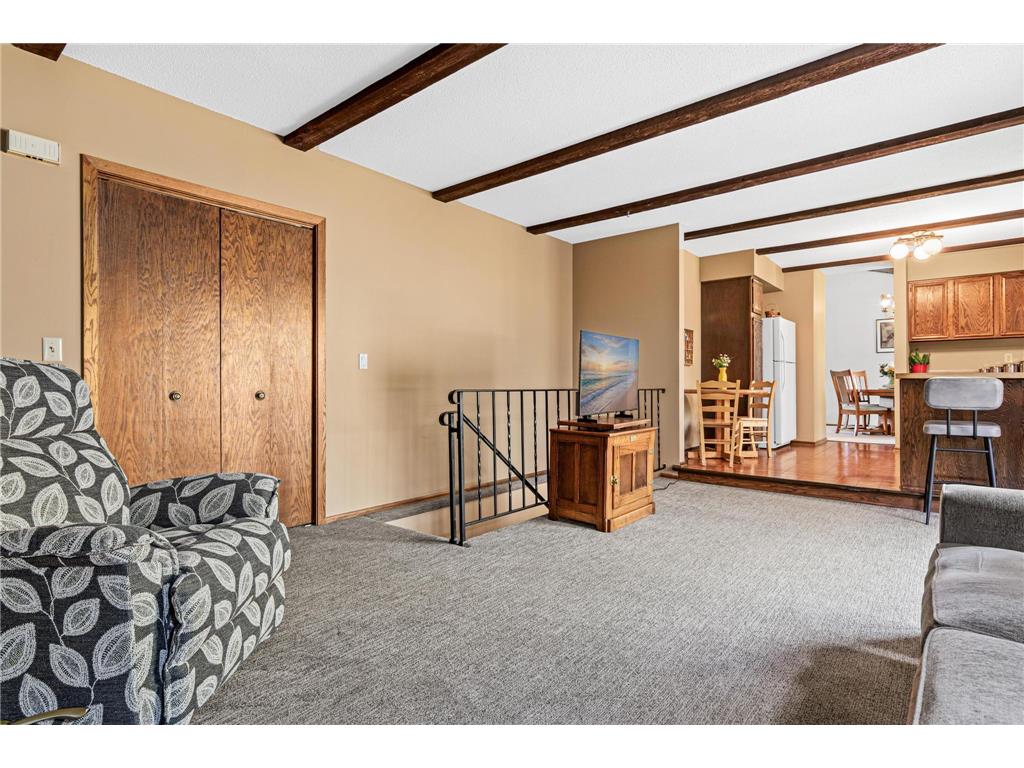 8370 W 107th Street Bloomington MN 55438 7047833 image16