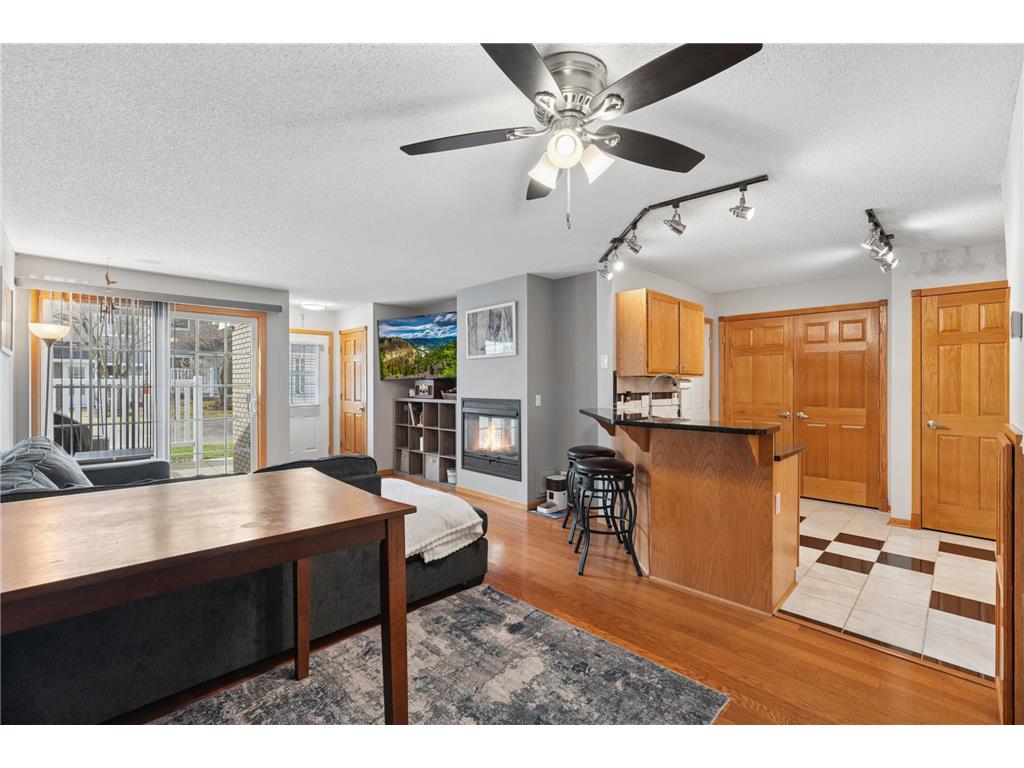8372 Copperfield Way #113 Inver Grove Heights MN 55076 7039498 image14