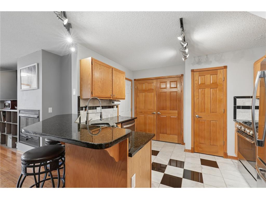 8372 Copperfield Way #113 Inver Grove Heights MN 55076 7039498 image8